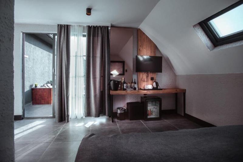Mielo Lara Boutique Hotel image