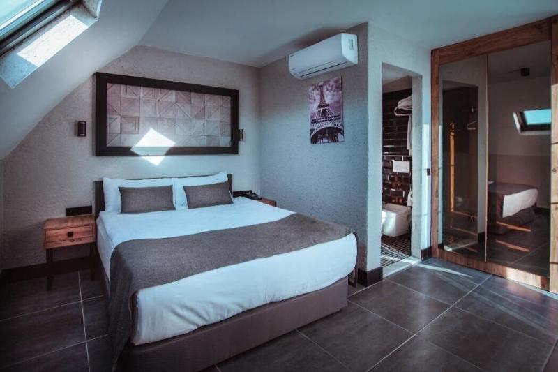 Mielo Lara Boutique Hotel image