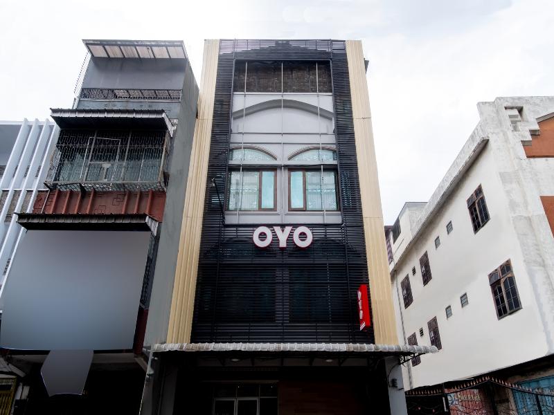 OYO 3159 Festive Inn