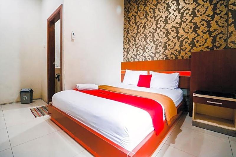 3157 Grand City Inn image