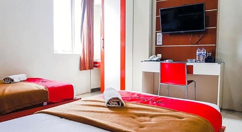 3157 Grand City Inn image