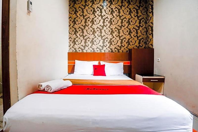 3157 Grand City Inn image