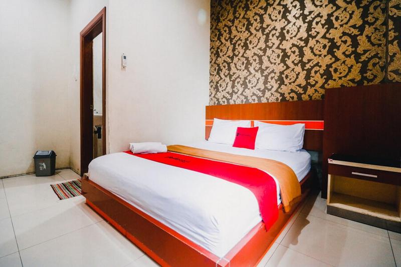 3157 Grand City Inn image