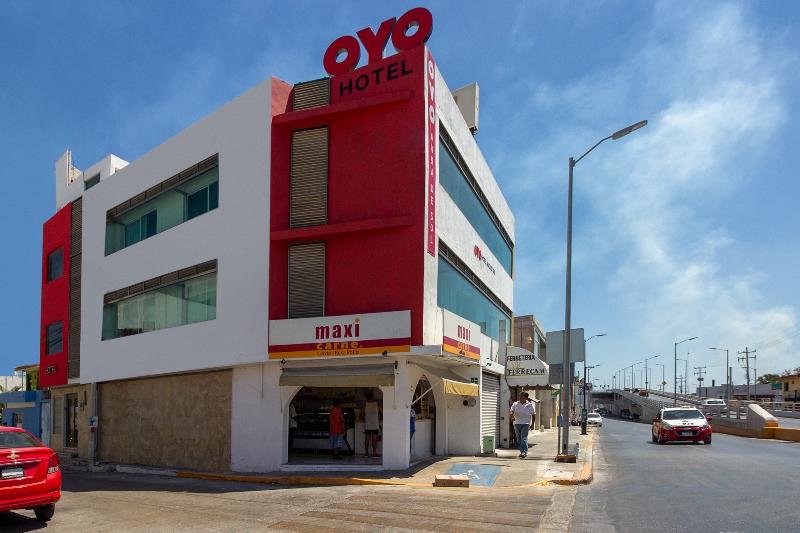 OYO Hotel Aura Del Sol