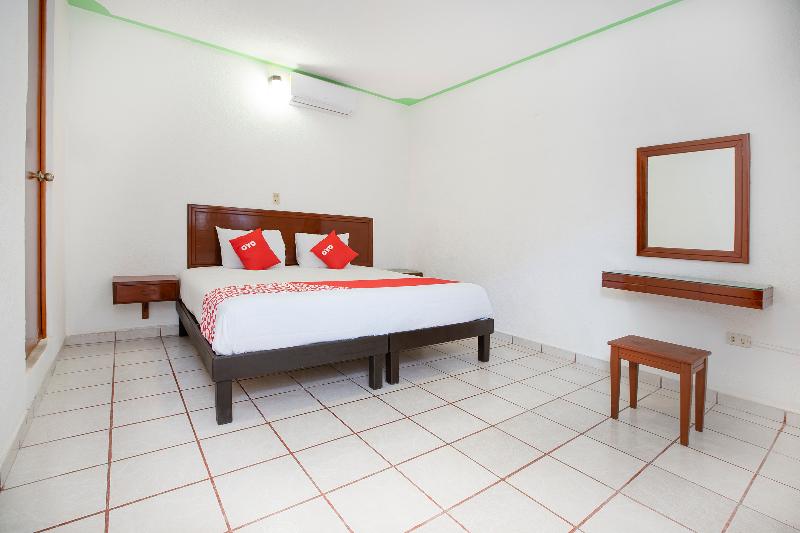 OYO Hotel Nachancan 5