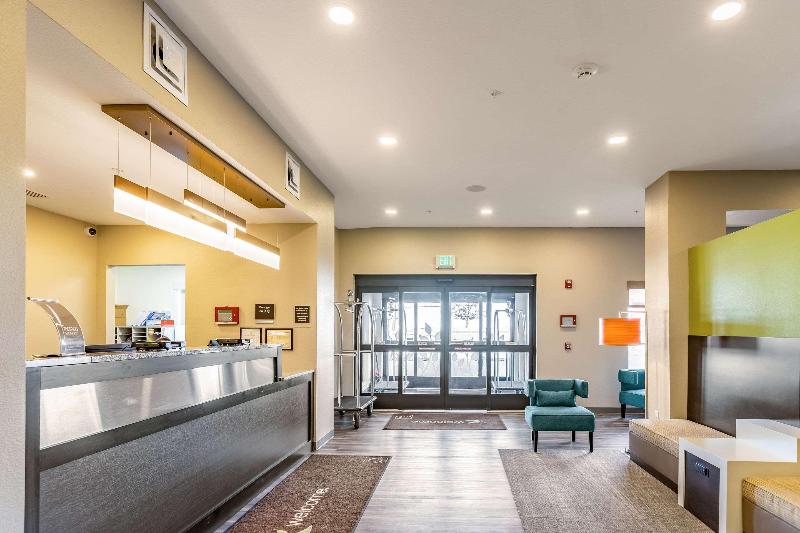Sleep Inn&Suites Mt Hope Near Auction Event Center image