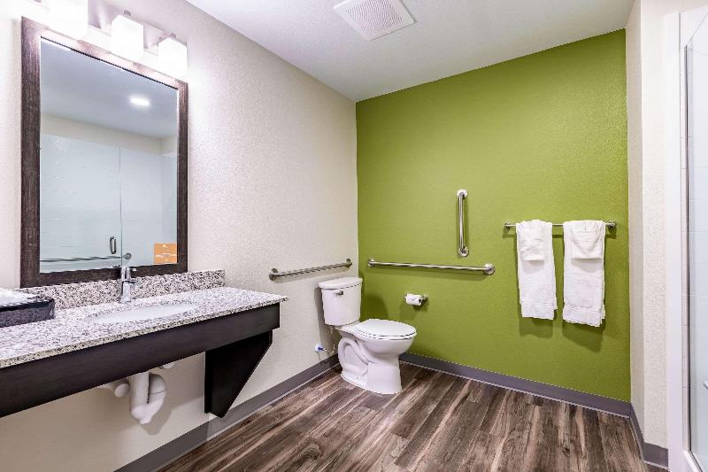 Sleep Inn&Suites Mt Hope Near Auction Event Center image