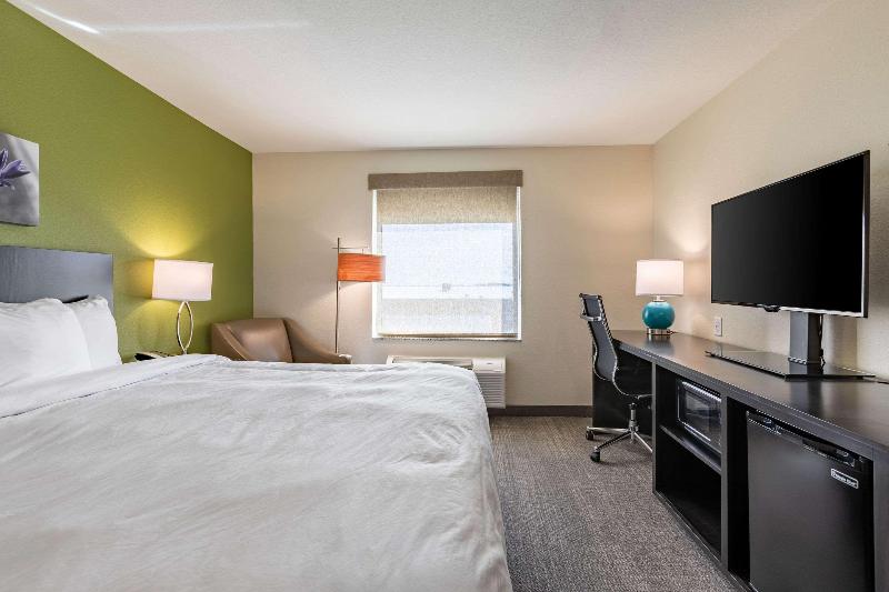 Sleep Inn&Suites Mt Hope Near Auction Event Center image