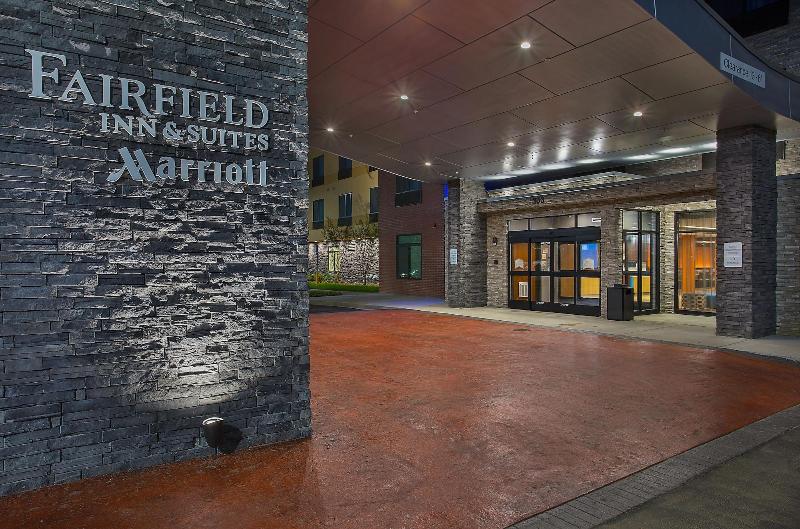 Fairfield Inn Suites By Marriott Nashville Henders image