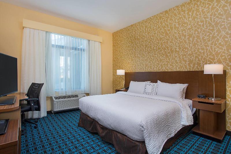 Fairfield Inn Suites By Marriott Nashville Henders image