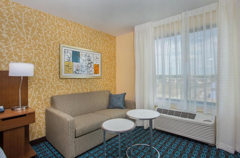 Fairfield Inn Suites By Marriott Nashville Henders image