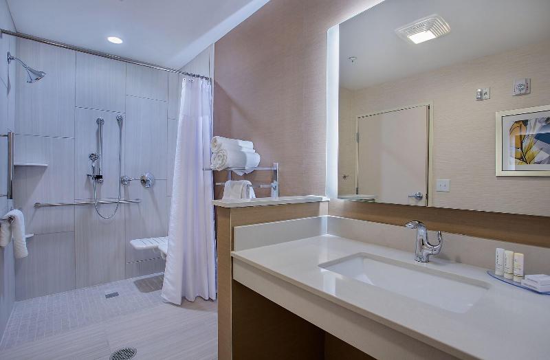Fairfield Inn Suites By Marriott Nashville Henders image