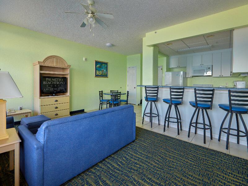 Palmetto Beachfront Hotel image