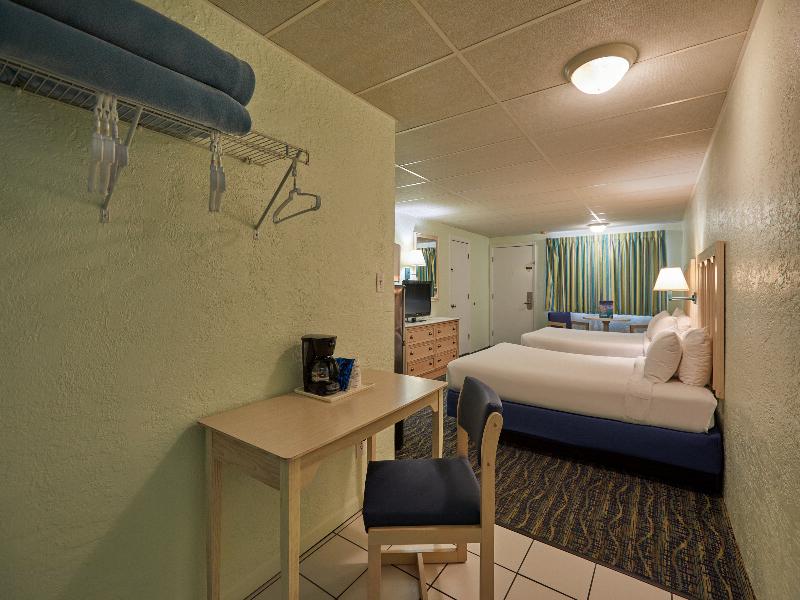 Palmetto Beachfront Hotel image