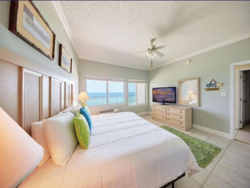 Palmetto Beachfront Hotel image