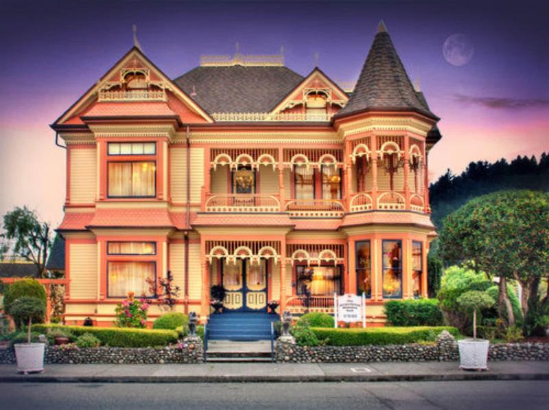 Gingerbread Mansion — general view