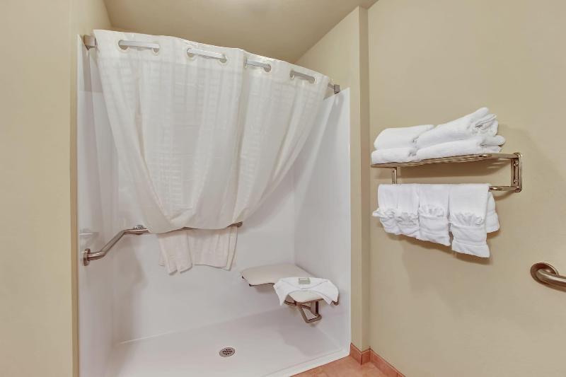 Cobblestone Hotel Suites Waynesboro image