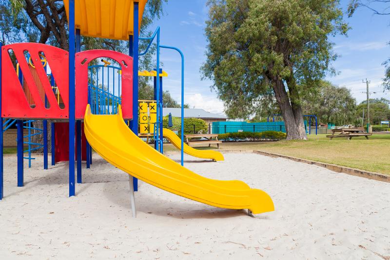 Busselton Villas and Caravan Park