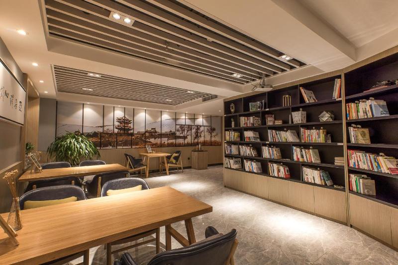 Atour Hotel (Lanzhou Xiguan Zhengning Rd) image