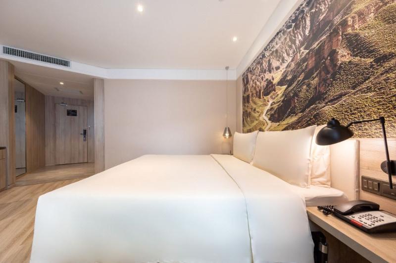 Atour Hotel (Lanzhou Xiguan Zhengning Rd) image