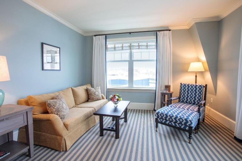 Beauport Hotel Gloucester image