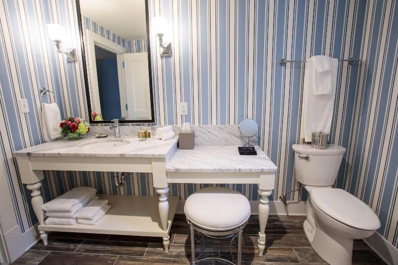 Beauport Hotel Gloucester image