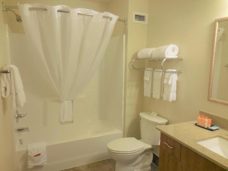 Ledgestone Hotel Vernal image