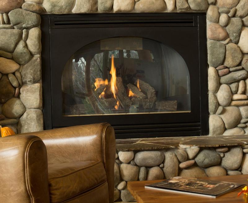 River Lodge And Grill image