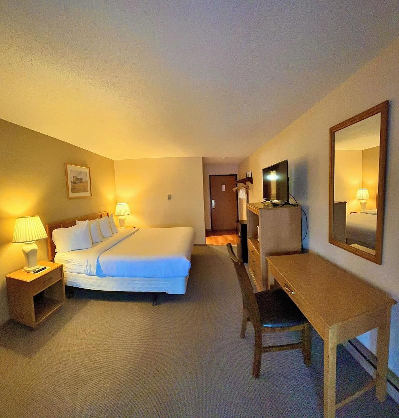 Lodge At Leathem Smith image