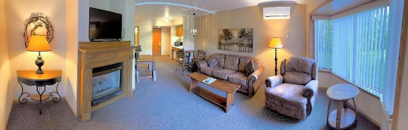 Lodge At Leathem Smith image
