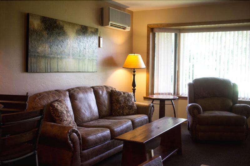 Lodge At Leathem Smith image