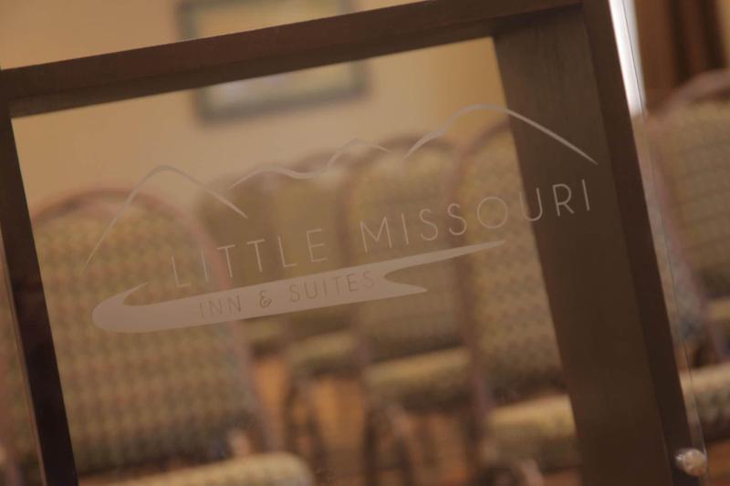Little Missouri Inn Suites New Town image
