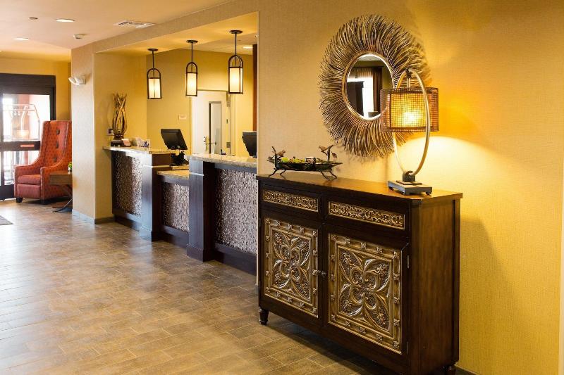 Little Missouri Inn Suites New Town image