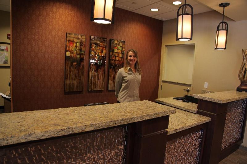 Little Missouri Inn Suites New Town image