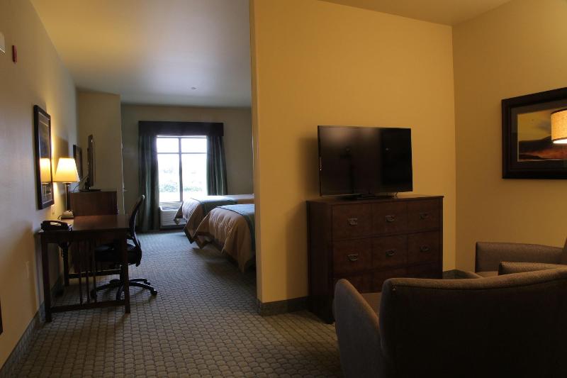 Little Missouri Inn Suites New Town image