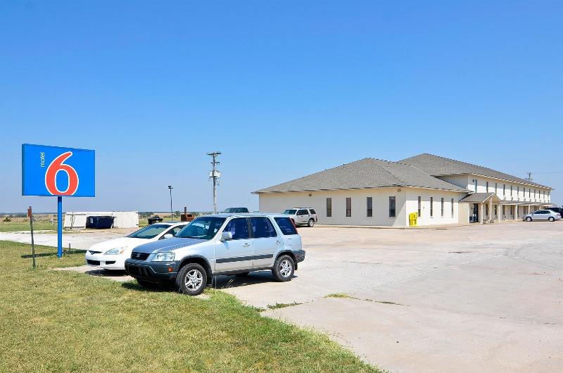 Motel 6 Southhaven Ks image
