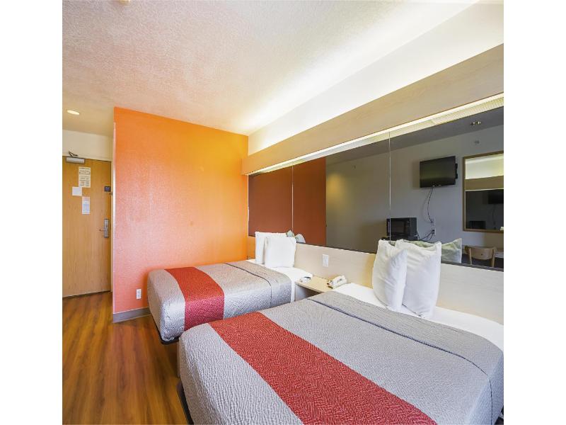Motel 6 Bernalillo, Nm photo 13