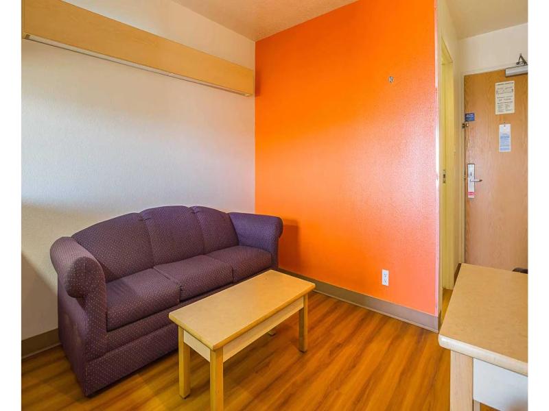 Motel 6 Bernalillo, Nm photo 18