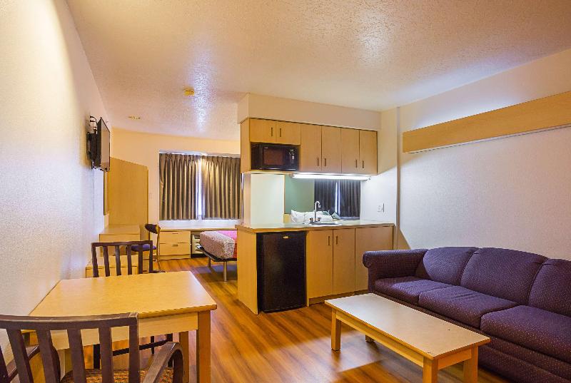 Motel 6 Bernalillo, Nm image