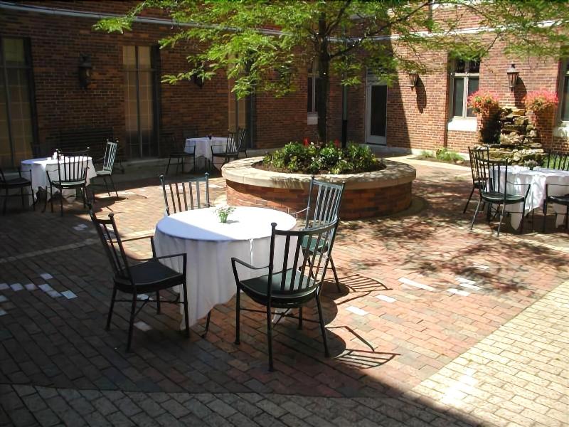 Bertram Inn At Glenmoor image