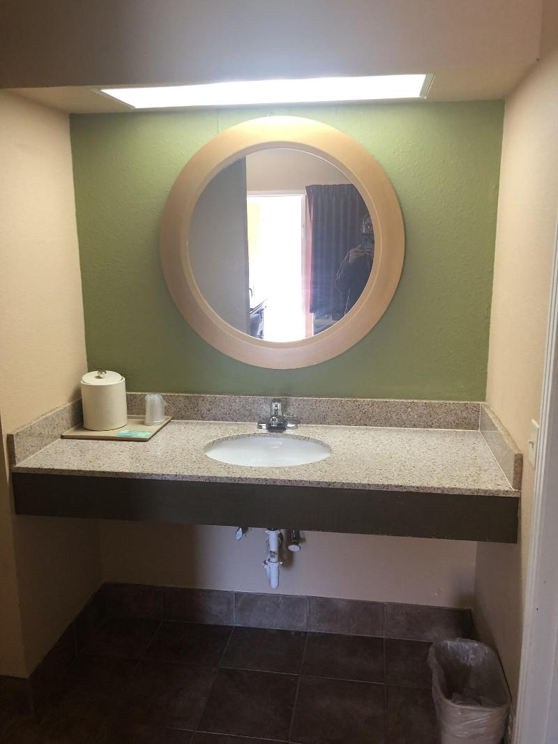 Relax Inn Guin image
