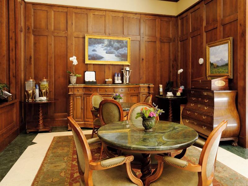 The Ritz Carlton By Marriott Club Aspen Highlands