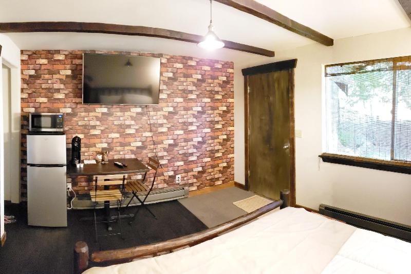 Paradise Village Hotel image