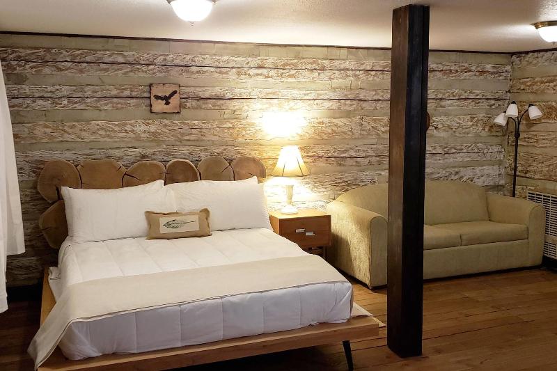 Paradise Village Hotel image