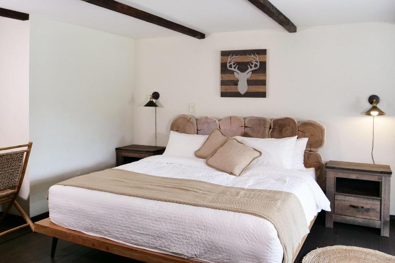 Paradise Village Hotel image