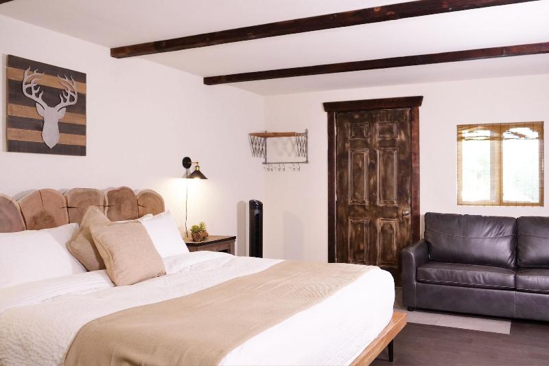 Paradise Village Hotel image