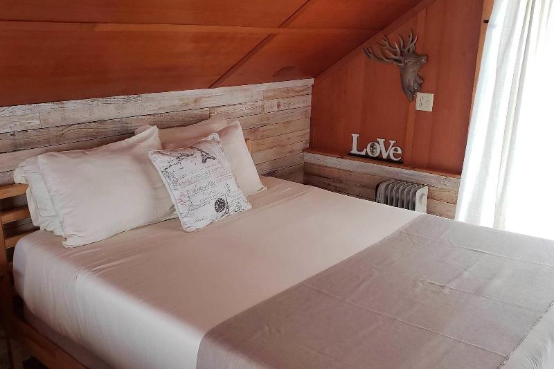 Paradise Village Hotel image