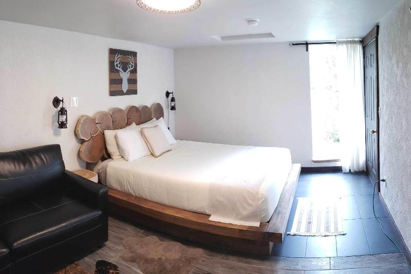 Paradise Village Hotel image