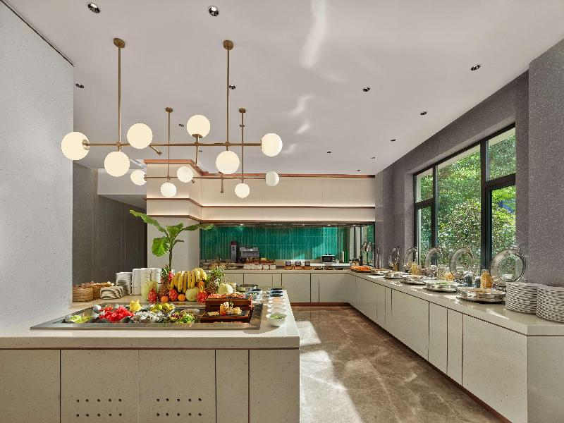 Hangzhou West Lake Hubin Yintai Atour Hotel image