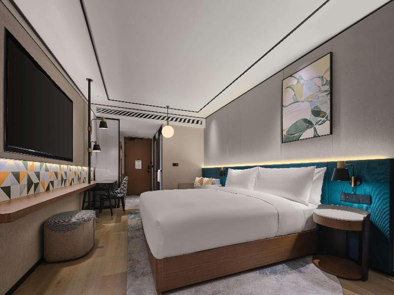 Hangzhou West Lake Hubin Yintai Atour Hotel image